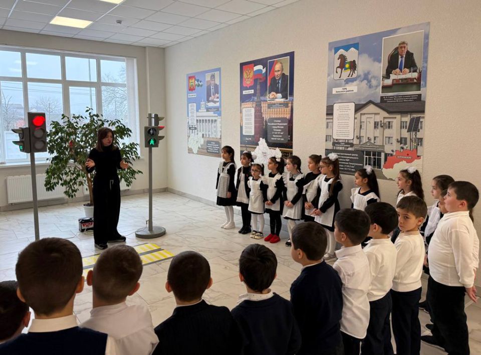 Школьники отдаленных поселений Кабардино-Балкарии прошли мобильные тренинги «Лаборатории безопасности»