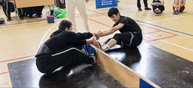 В спорткомплексе КБГУ проходят чемпионаты и первенства республики сразу по трем видам спорта - мас-рестлингу, сумо и дартсу