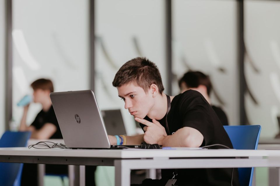 ���������-���������� ����������� ������� � ��������������� ��������� ������ �� �������������� ����������