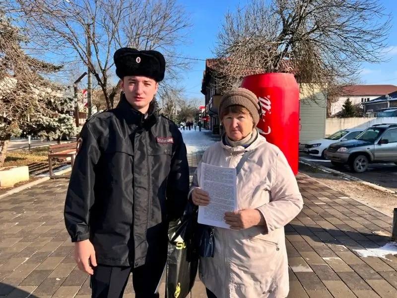 Автоинспекторы и общественники Кабардино-Балкарии провели акцию «Водитель! Будь внимателен к пешеходу!» Автоинспекторы и общественники Кабардино-Балкарии провели акцию «Водитель! Будь внимателен к пешеходу!»