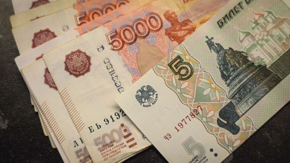 Как почти миллион рублей изменит вашу жизнь: секреты новых выплат в России