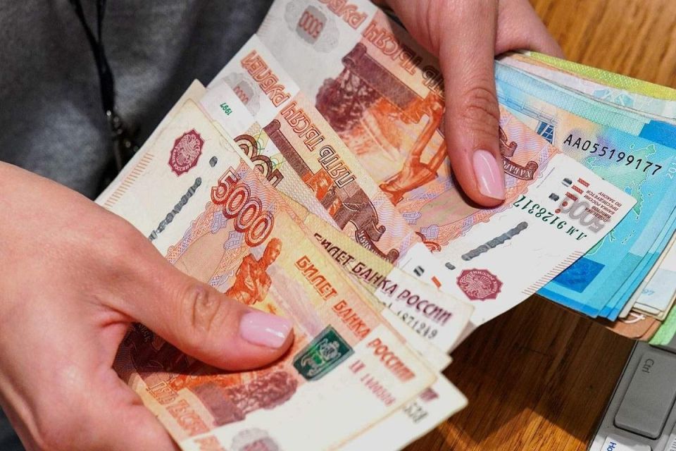 Новая налоговая поддержка для работающих родителей: как вернуть часть НДФЛ в 2026 году