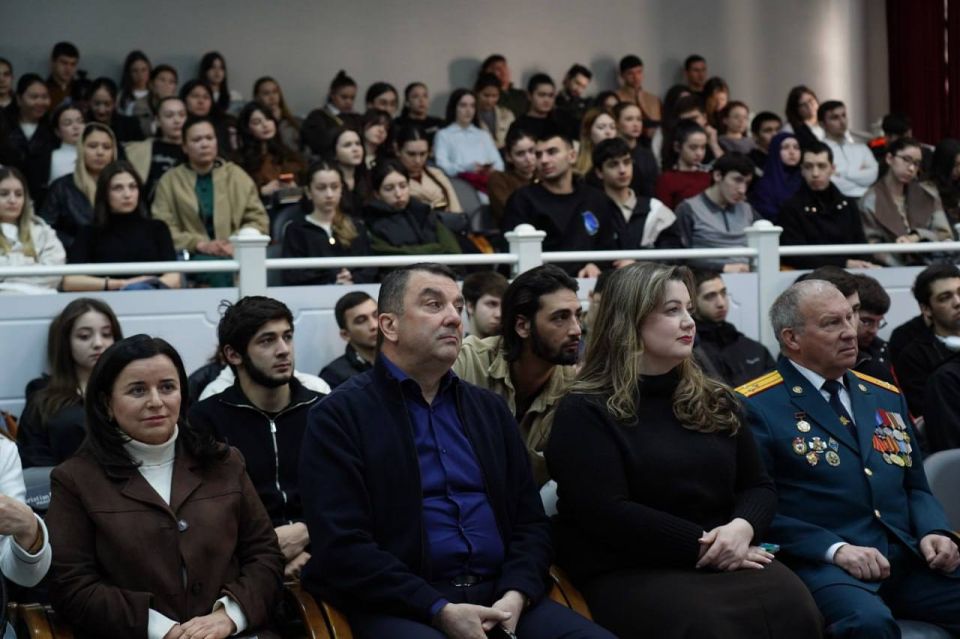 � ���� �������� ������������ ��������