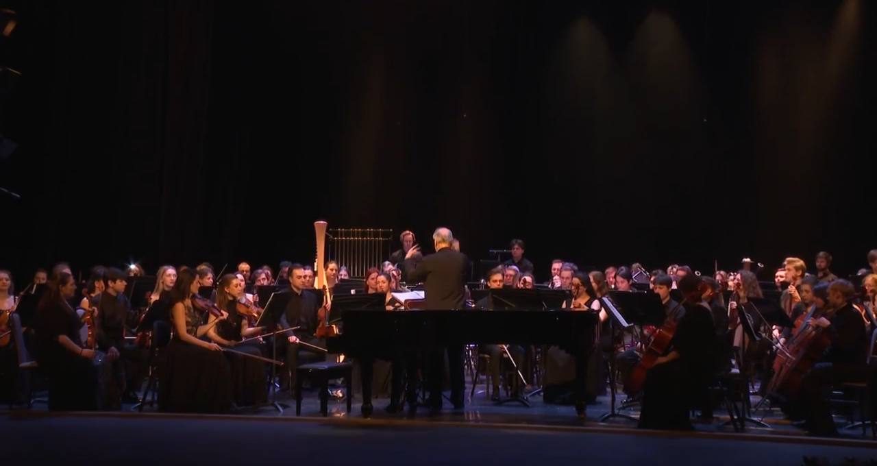 В Нальчике прошел концерт памяти Юрия Темирканова В Нальчике прошел концерт памяти Юрия Темирканова