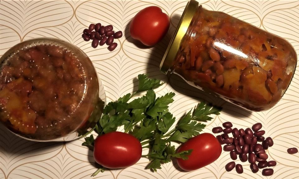 Салат с фасолью по-гречески: универсальный рецепт для вашего стола