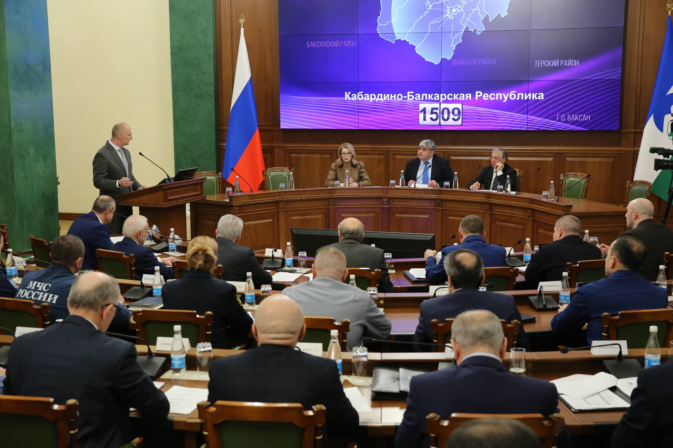 Глава Кабардино-Балкарии Казбек Коков провел заседание постоянно действующего координационного совещания по обеспечению правопорядка в регионе