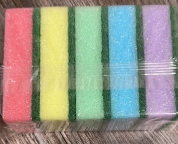 Почему цвет губок для мытья посуды не так прост, как кажется