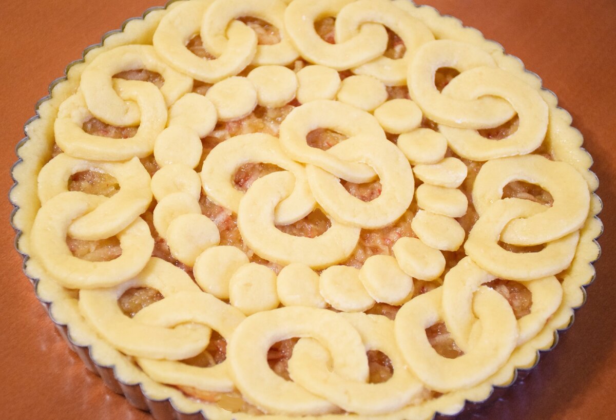 Пирог с яблоками "Русские узоры"