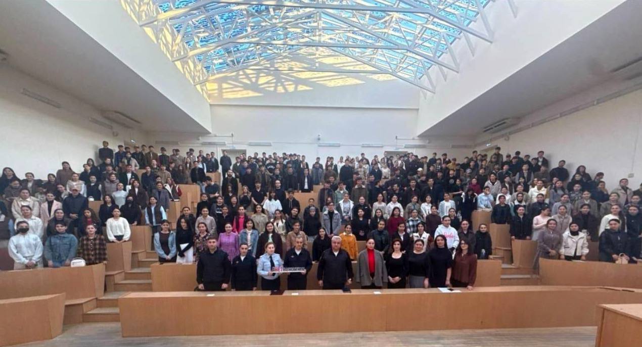 Полицейские Кабардино-Балкарии провели правовой ликбез для студентов-иностранцев