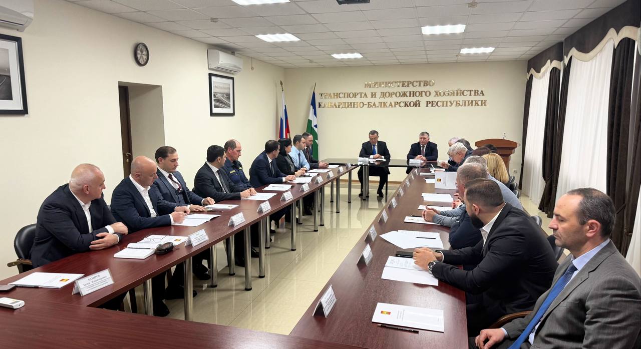 Состоялась итоговая коллегия Минтранса КБР с участием Первого заместителя Председателя Правительства КБР Говорова С.А., представителей Парламента КБР, Общественного совета, профильных ведомств и подрядных организаций Состоялась итоговая коллегия Минтранса КБР с участием Первого заместителя Председателя Правительства КБР Говорова С.А., представителей Парламента КБР, Общественного совета, профильных ведомств и подрядных организаций