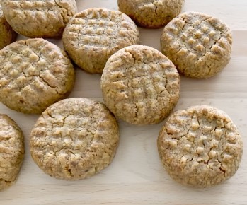 Уникальное кето печенье из грецких орехов: хрустящее снаружи, мягкое внутри