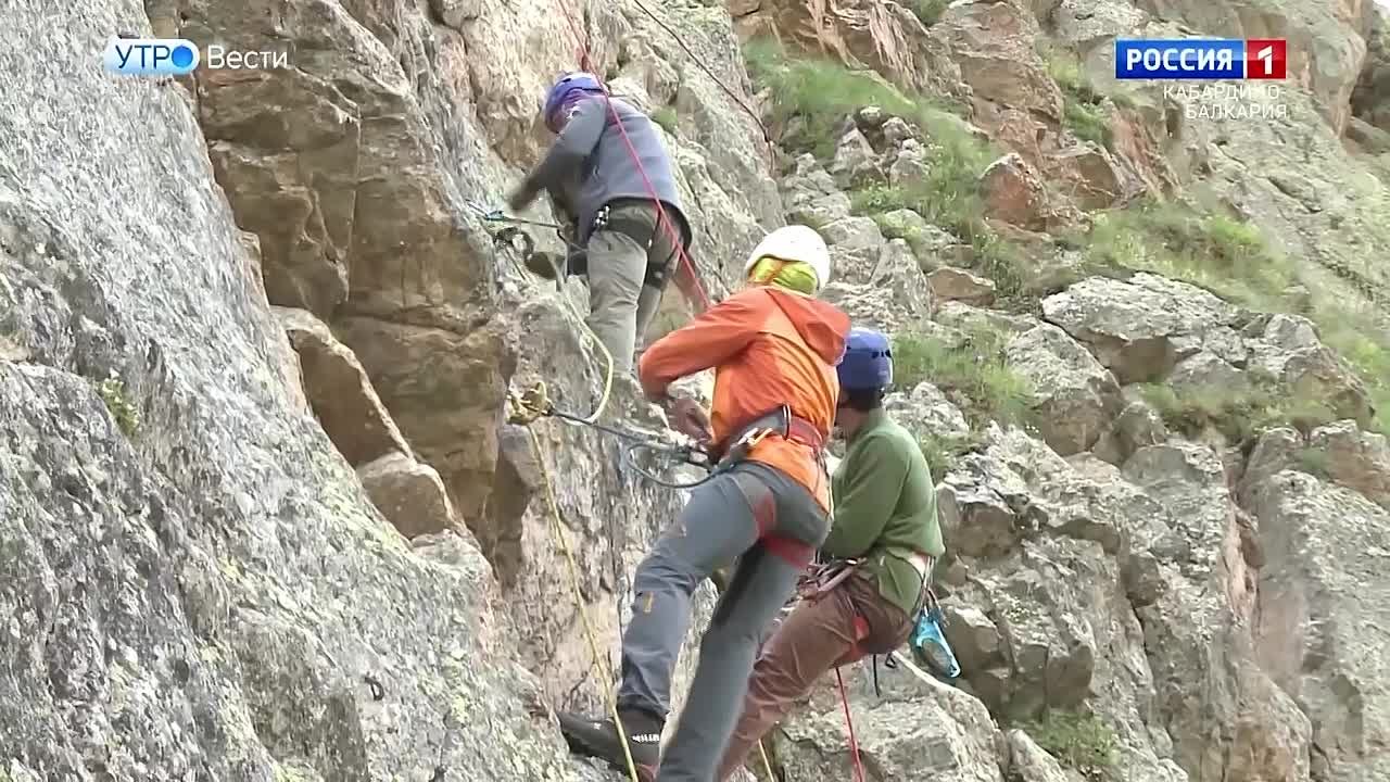 На фестиваль скалолазания «Скалы России. Эльбрус-2026» уже записались 300 человек