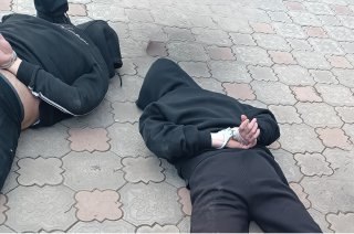 В Нальчике два студента уличены в скупке банковских карт и финансовых операциях в интересах аферистов В Нальчике два студента уличены в скупке банковских карт и финансовых операциях в интересах аферистов