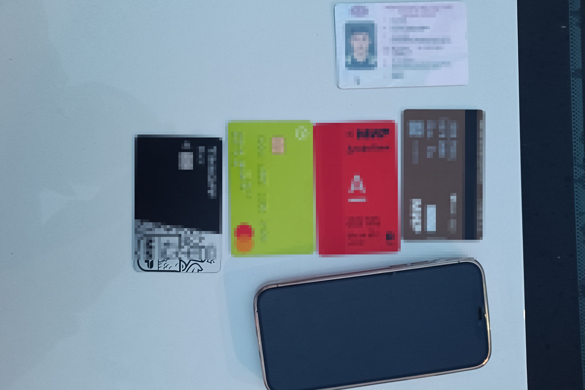 В Нальчике два студента уличены в скупке банковских карт и финансовых операциях в интересах аферистов В Нальчике два студента уличены в скупке банковских карт и финансовых операциях в интересах аферистов