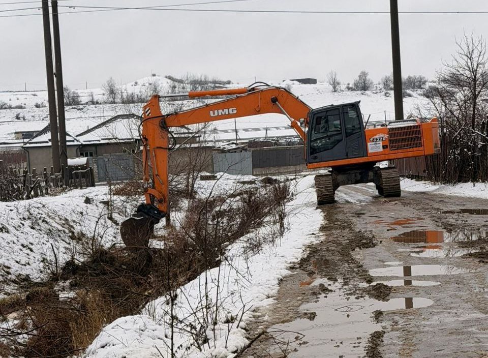 Школьников познакомили с произведениями классической и современной живописи Школьников познакомили с произведениями классической и современной живописи