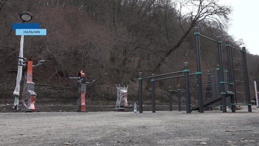 Одно из мест притяжения туристов со всей России - терренкур «Тысяча ступеней» в Нальчике