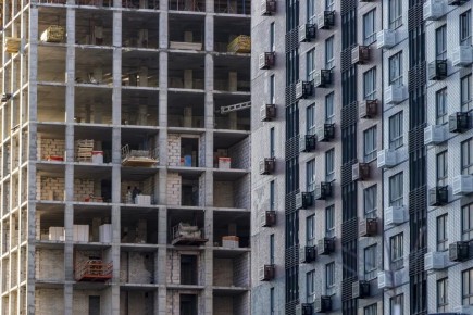 В Кабардино-Балкарии планируют в 2026 году провести работы в 168 многоквартирных домах за около 1,3 млрд руб