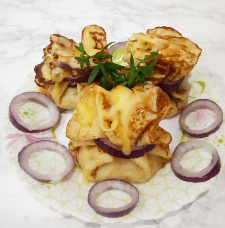 Блинчики с начинкой: восхитительный способ удивить гостей