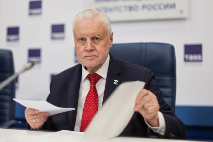 Миронов предлагает пересмотреть льготы для застройщиков: время платить по счетам