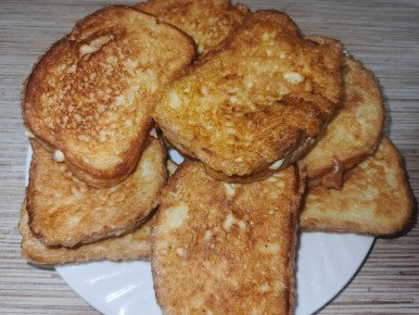 Гренки с колбасой и сыром: оригинальный рецепт для любителей перекусов