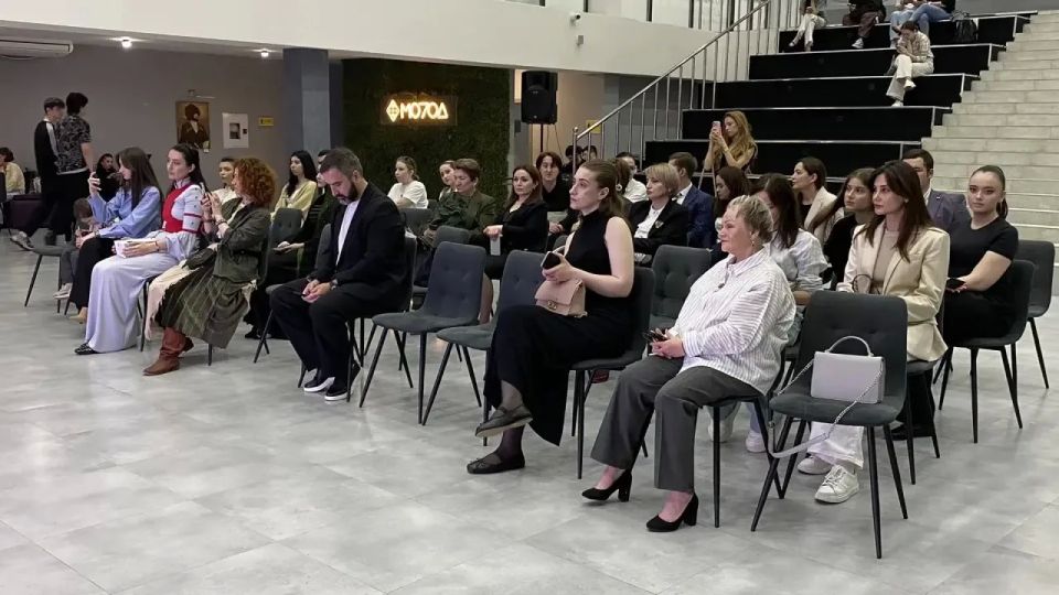 Для участников межрегионального форума креативных индустрий организовали тематические мастер-классы Для участников межрегионального форума креативных индустрий организовали тематические мастер-классы