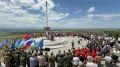 Сотни молодежных активистов, общественников и представителей власти взошли на Курпские высоты в Кабардино-Балкарии (КБР), где в годы Великой Отечественной войны находилась стратегическая точка