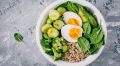 10 незаменимых продуктов для женщин после 40: советы от эндокринолога