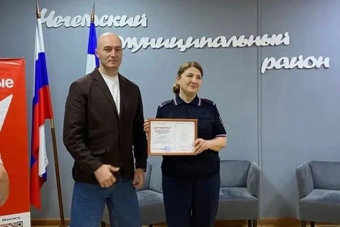 ПОЛИЦЕЙСКИЕ ЧЕГЕМСКОГО РАЙОНА ПРИНЯЛИ УЧАСТИЕ В ТОРЖЕСТВЕННОЙ ЦЕРЕМОНИИ ВСТУПЛЕНИЯ ШКОЛЬНИКОВ В РЯДЫ «ДВИЖЕНИЕ ПЕРВЫХ» ПОЛИЦЕЙСКИЕ ЧЕГЕМСКОГО РАЙОНА ПРИНЯЛИ УЧАСТИЕ В ТОРЖЕСТВЕННОЙ ЦЕРЕМОНИИ ВСТУПЛЕНИЯ ШКОЛЬНИКОВ В РЯДЫ «ДВИЖЕНИЕ ПЕРВЫХ»
