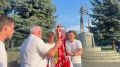 На площади Абхазии встречают Юрия Красножана и Кубок России по футболу