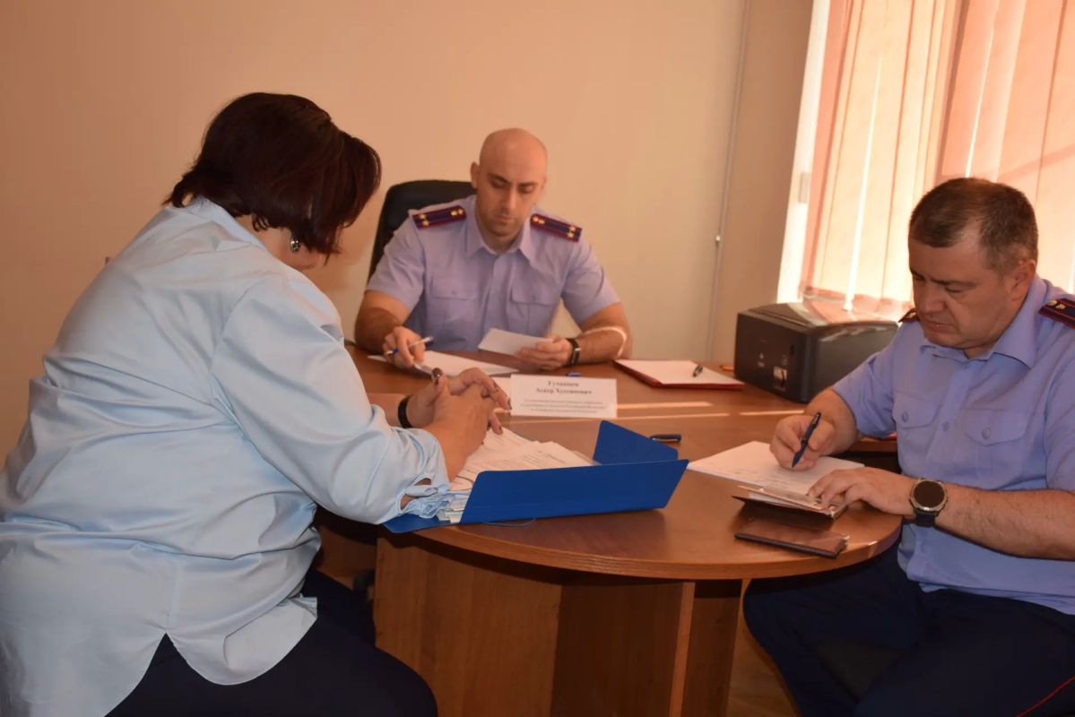 Исполняющий обязанности руководителя следственного управления провел прием граждан