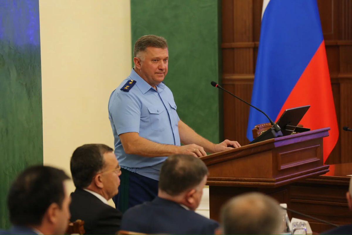 Казбек Коков: Провел сегодня заседание постоянно действующего координационного совещания по обеспечению правопорядка в Кабардино-Балкарской Республике Казбек Коков: Провел сегодня заседание постоянно действующего координационного совещания по обеспечению правопорядка в Кабардино-Балкарской Республике