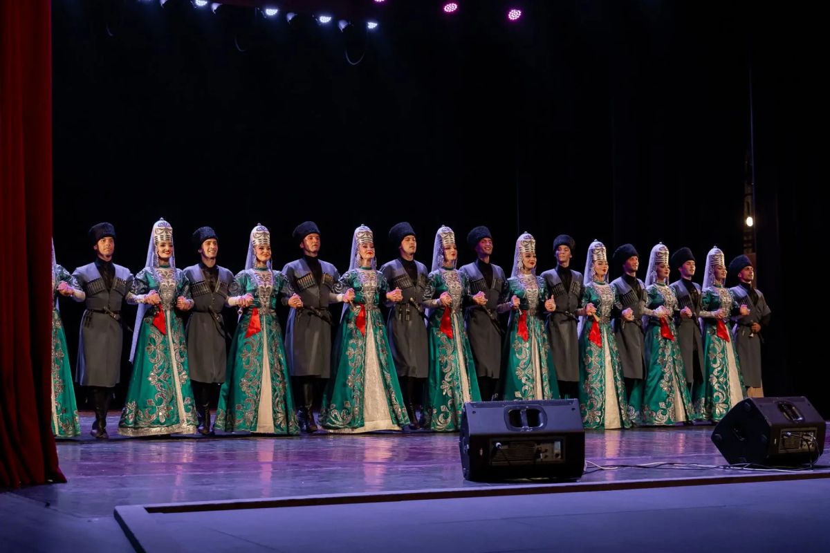 На Северном Кавказе прошел XXV Международный фестиваль искусств «Мир Кавказу» На Северном Кавказе прошел XXV Международный фестиваль искусств «Мир Кавказу»