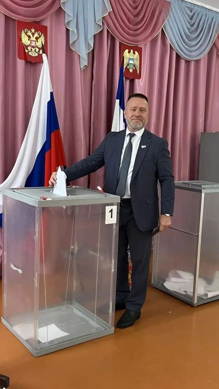 В первый день голосования на выборах депутатов Государственной Думы ФС РФ девятого созыва и депутатов представительных органов местного самоуправления Кабардино-Балкарии на избирательных участках республики наблюдается... В первый день голосования на выборах депутатов Государственной Думы ФС РФ девятого созыва и депутатов представительных органов местного самоуправления Кабардино-Балкарии на избирательных участках республики наблюдается...