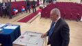 На избирательном участке № 2 в селе Исламей проголосовал глава местной администрации Баксанского района Адиб Абрегов