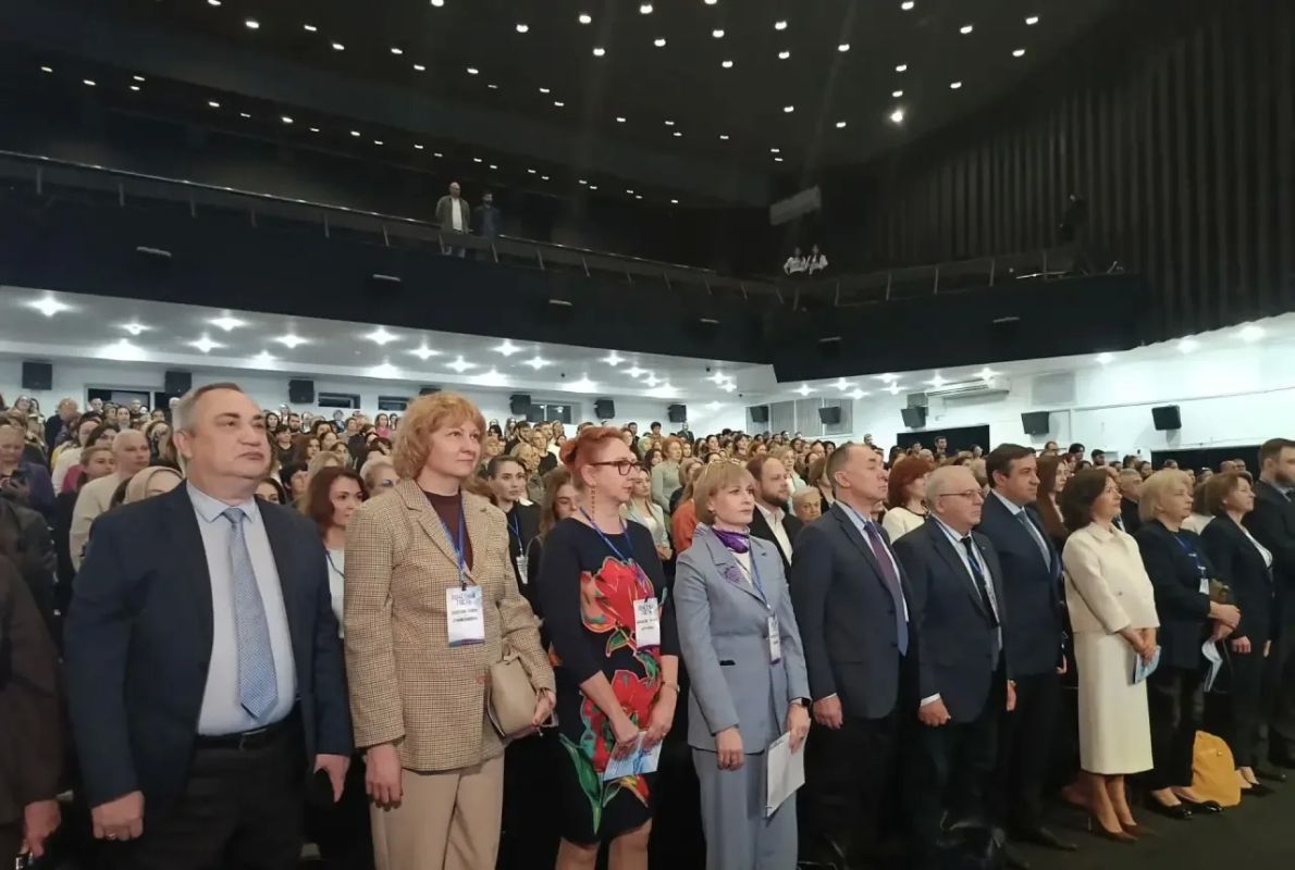 Только что в Нальчике начала работу межрегиональная научно-практическая конференция «Современные аспекты психического здоровья и аддикций» Только что в Нальчике начала работу межрегиональная научно-практическая конференция «Современные аспекты психического здоровья и аддикций»