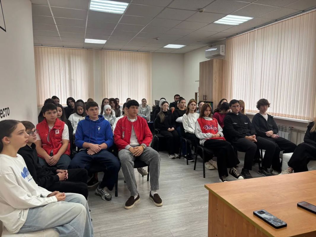 Продолжается реализация федерального проекта Росмолодёжи «Проводники смыслов Продолжается реализация федерального проекта Росмолодёжи «Проводники смыслов