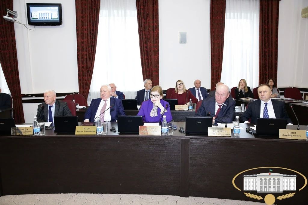 Под руководством Председателя Парламента КБР Татьяны Егоровой состоялось очередное заседание президиума законодательного органа республики Под руководством Председателя Парламента КБР Татьяны Егоровой состоялось очередное заседание президиума законодательного органа республики