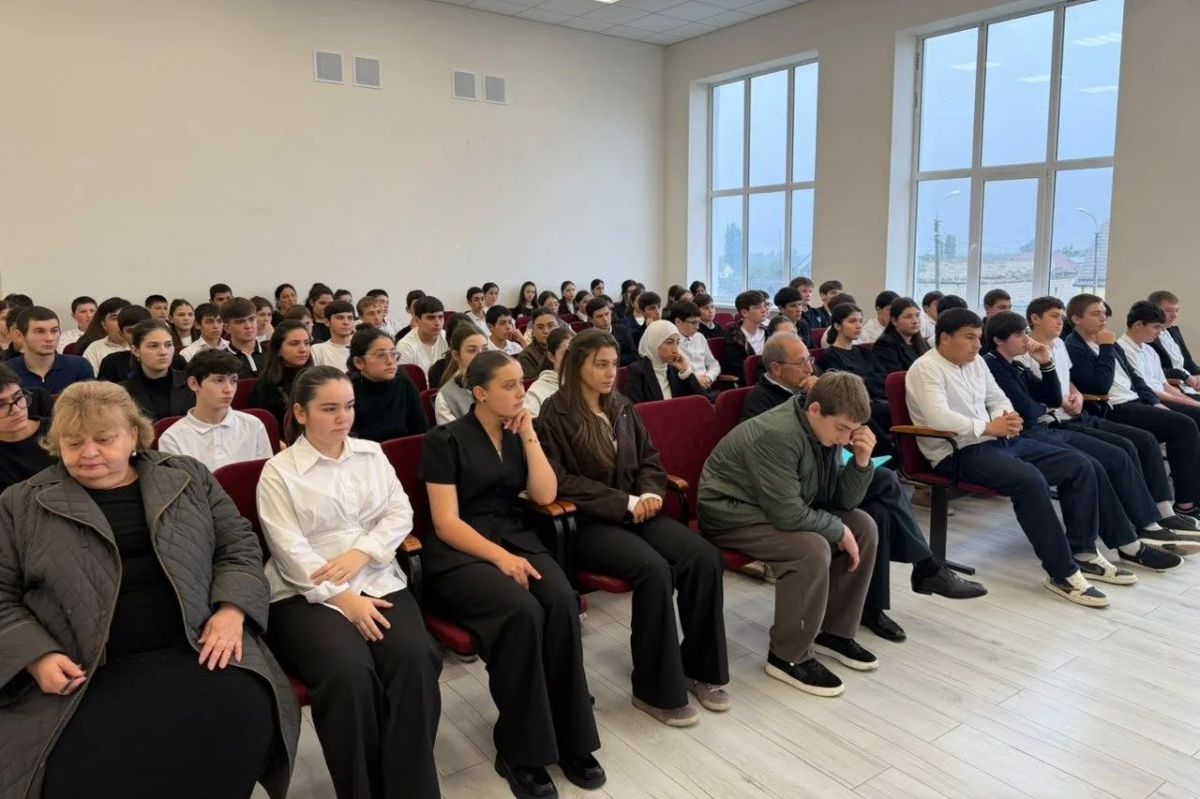 В КАБАРДИНО-БАЛКАРИИ ПРОДОЛЖАЕТСЯ ОБЩЕРОССИЙСКАЯ АНТИНАРКОТИЧЕСКАЯ АКЦИЯ «СООБЩИ, ГДЕ ТОРГУЮТ СМЕРТЬЮ» В КАБАРДИНО-БАЛКАРИИ ПРОДОЛЖАЕТСЯ ОБЩЕРОССИЙСКАЯ АНТИНАРКОТИЧЕСКАЯ АКЦИЯ «СООБЩИ, ГДЕ ТОРГУЮТ СМЕРТЬЮ»