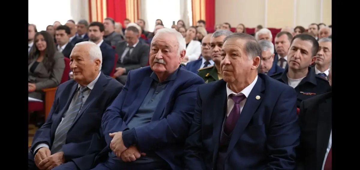Азаматгерий Ашхотов назначен главой городского округа Нальчик Азаматгерий Ашхотов назначен главой городского округа Нальчик