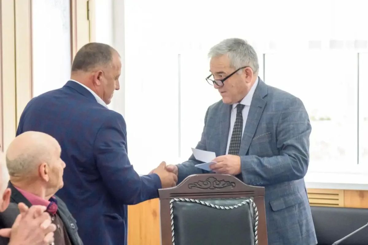 В Эльбрусском районе сформирован новый состав Совета местного самоуправления В Эльбрусском районе сформирован новый состав Совета местного самоуправления