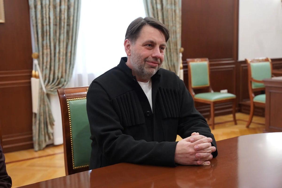Казбек Коков: Сегодня встретился с президентом Союза дизайнеров России Виталием Ставицким, который находится в Кабардино-Балкарии с рабочим визитом в рамках проведения Форума развития региональной индустрии дизайна Казбек Коков: Сегодня встретился с президентом Союза дизайнеров России Виталием Ставицким, который находится в Кабардино-Балкарии с рабочим визитом в рамках проведения Форума развития региональной индустрии дизайна