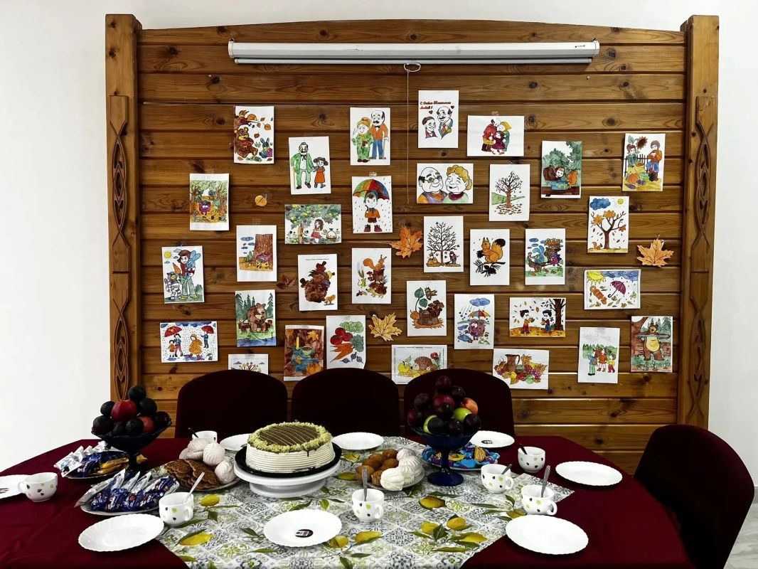 Тепло наших сердец: в ГКУ «НПНИ» отметили День пожилого человека Тепло наших сердец: в ГКУ «НПНИ» отметили День пожилого человека