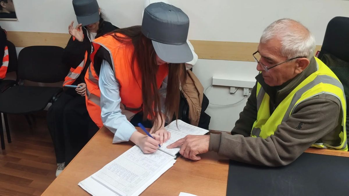 Знакомство с реальным производством: школьники района побывали на экскурсии в ООО «Гипсолит» Знакомство с реальным производством: школьники района побывали на экскурсии в ООО «Гипсолит»