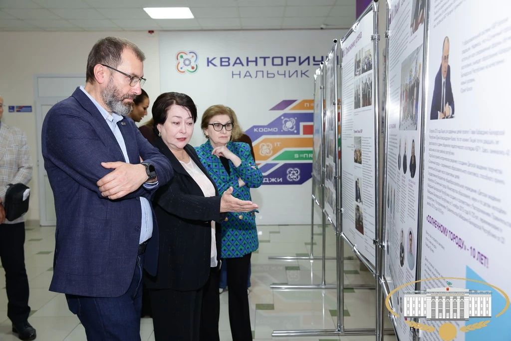 Другой точкой маршрута стала Детская академия творчества "Солнечный город" Министерства просвещения и науки КБР Другой точкой маршрута стала Детская академия творчества "Солнечный город" Министерства просвещения и науки КБР