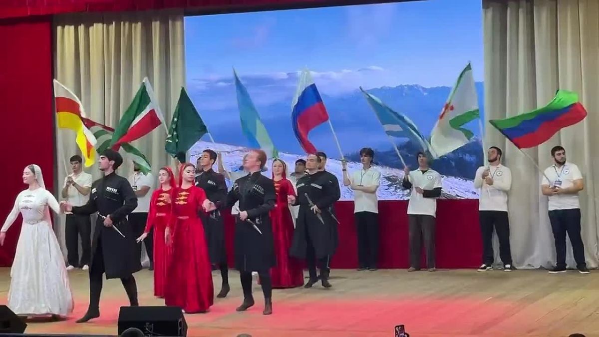 Состоялось открытие Международного форума «Вершины Кавказа»