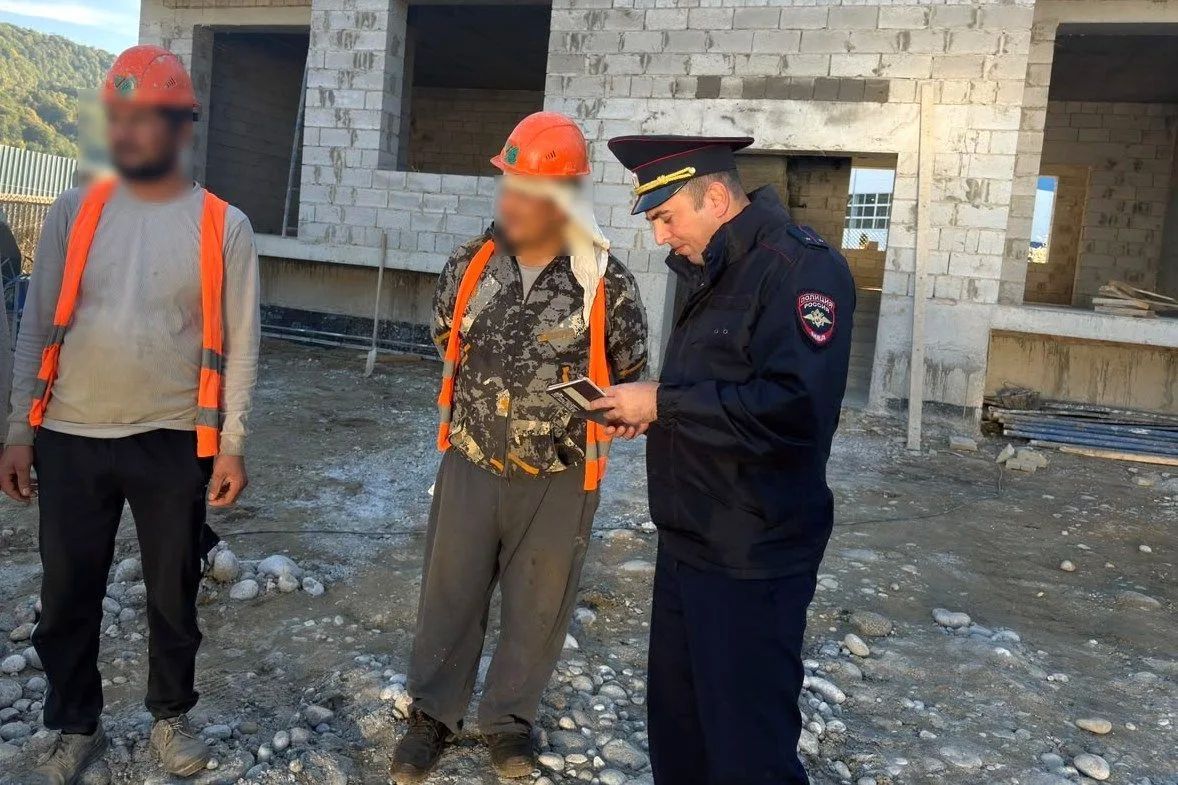 В Черекском районе полицейские проверили соблюдение миграционного законодательства В Черекском районе полицейские проверили соблюдение миграционного законодательства