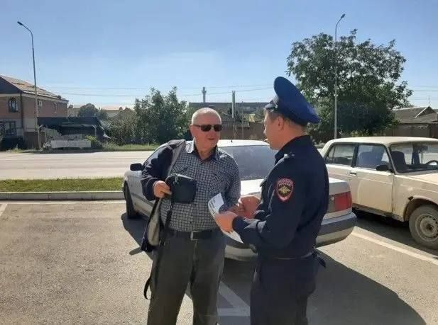 ОСТОРОЖНО, МОШЕННИКИ! ПОЛИЦИЯ ПРИЗЫВАЕТ ЖИТЕЛЕЙ РЕСПУБЛИКИ НЕ ПОДДАВАТЬСЯ НА УЛОВКИ ЗЛОУМЫШЛЕННИКОВ ОСТОРОЖНО, МОШЕННИКИ! ПОЛИЦИЯ ПРИЗЫВАЕТ ЖИТЕЛЕЙ РЕСПУБЛИКИ НЕ ПОДДАВАТЬСЯ НА УЛОВКИ ЗЛОУМЫШЛЕННИКОВ