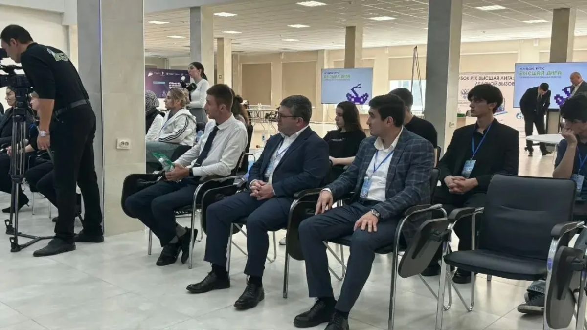 ДВА КУБКА - ОДНА ЦЕЛЬ: РОБОТОТЕХНИКА В КБР ВЫШЛА НА НОВЫЙ УРОВЕНЬ ДВА КУБКА - ОДНА ЦЕЛЬ: РОБОТОТЕХНИКА В КБР ВЫШЛА НА НОВЫЙ УРОВЕНЬ