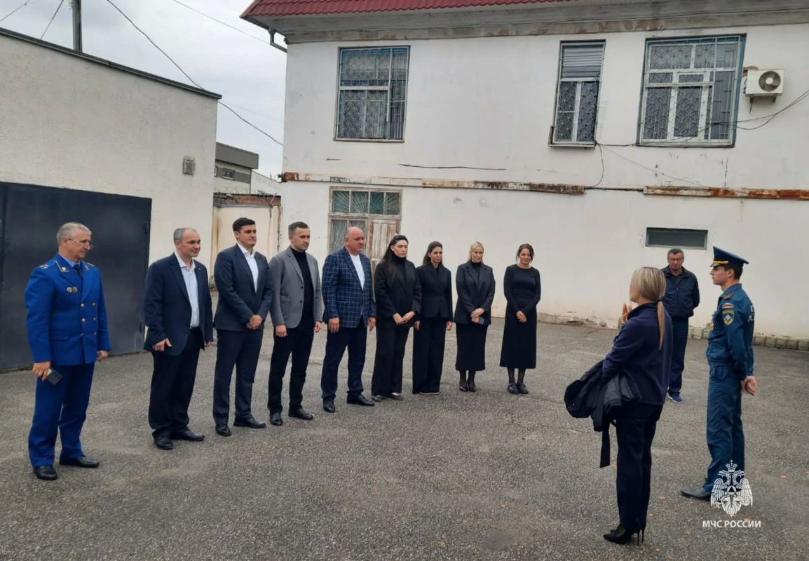 Занятия по пожарной безопасности с сотрудниками прокуратуры