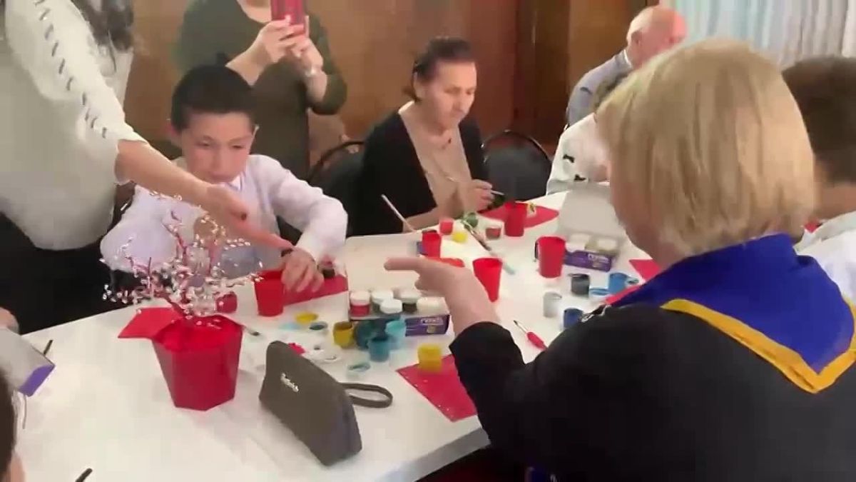 В рамках месячника «Милосердия»состоялось мероприятие в ГКУ «Республиканский центр социальной помощи семье и детям» МТ и СЗ КБР, на которое были приглашены участники досугового клуба по интересам «Школа активного долголетия»